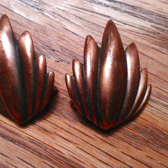 1980's Signed YSL Copper earrings - Picture 2 of 4
